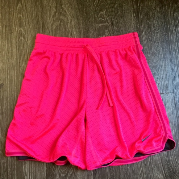pink nike shorts womens